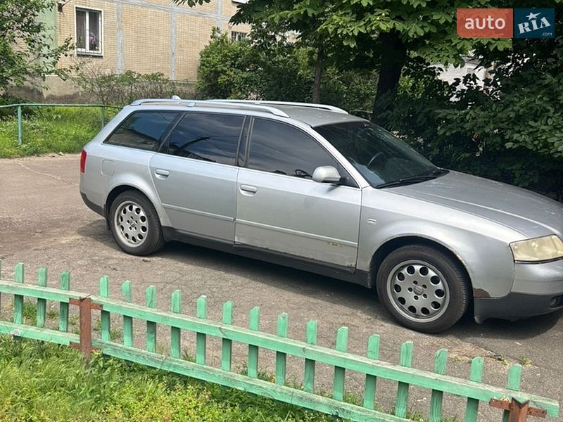 Универсал Audi A6 2000 в Киеве