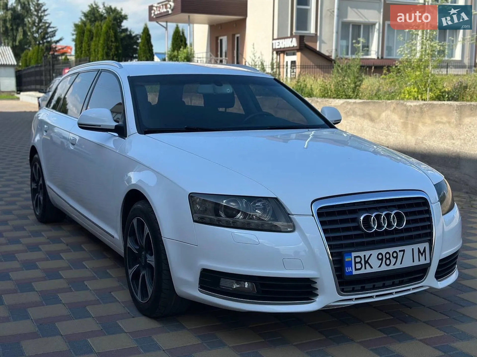 2010 Audi A6 - мініатюра 2