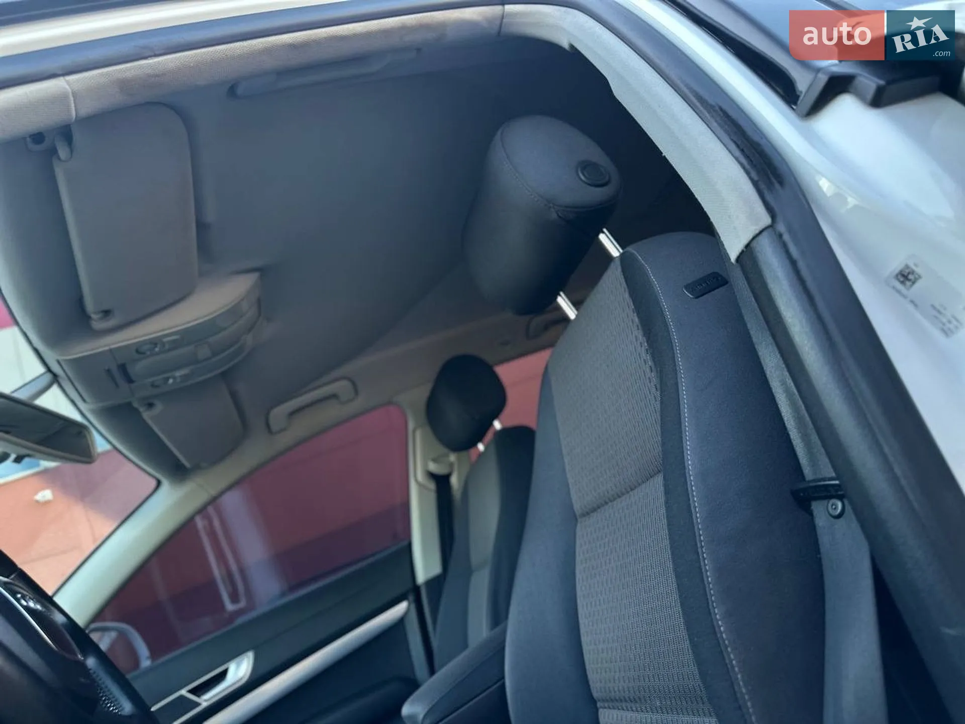 2010 Audi A6 - мініатюра 25