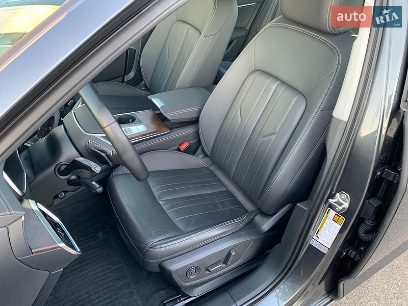Седан Audi A6 2019 в Киеве