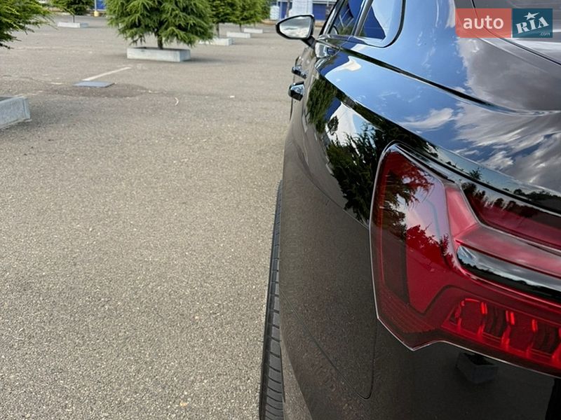 Седан Audi A6 2018 в Одессе