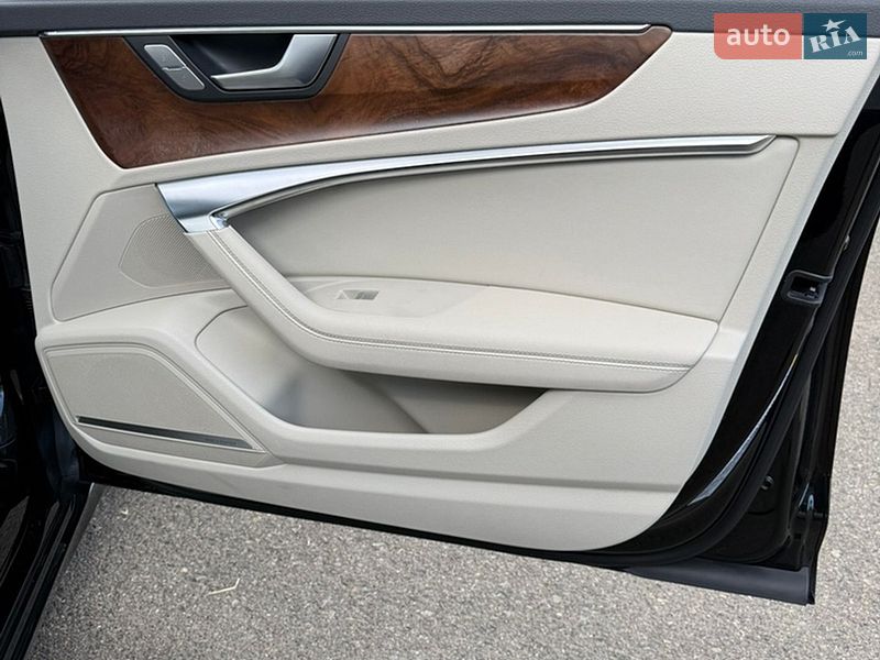 Седан Audi A6 2018 в Одессе