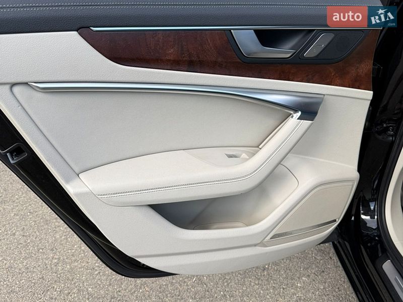 Седан Audi A6 2018 в Одессе