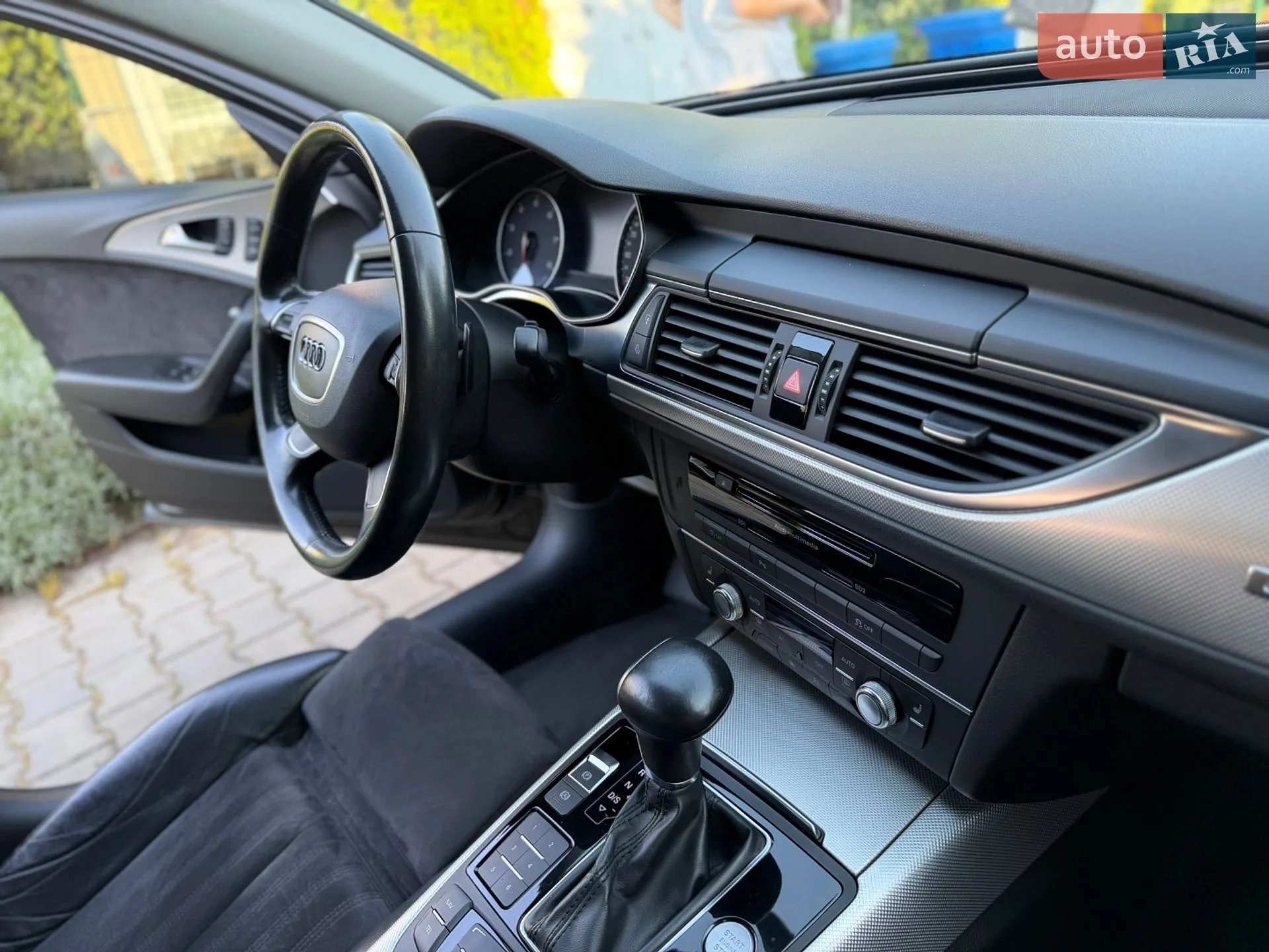 2011 Audi A6 - мініатюра 38