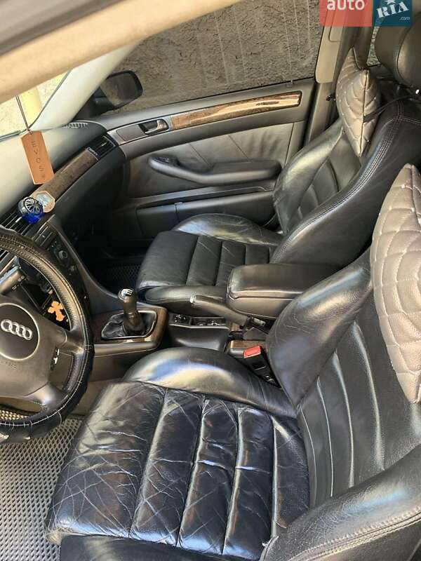 Универсал Audi A6 2002 в Луцке