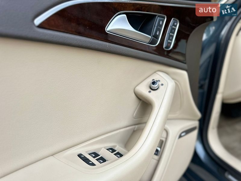 Седан Audi A6 2015 в Ивано-Франковске