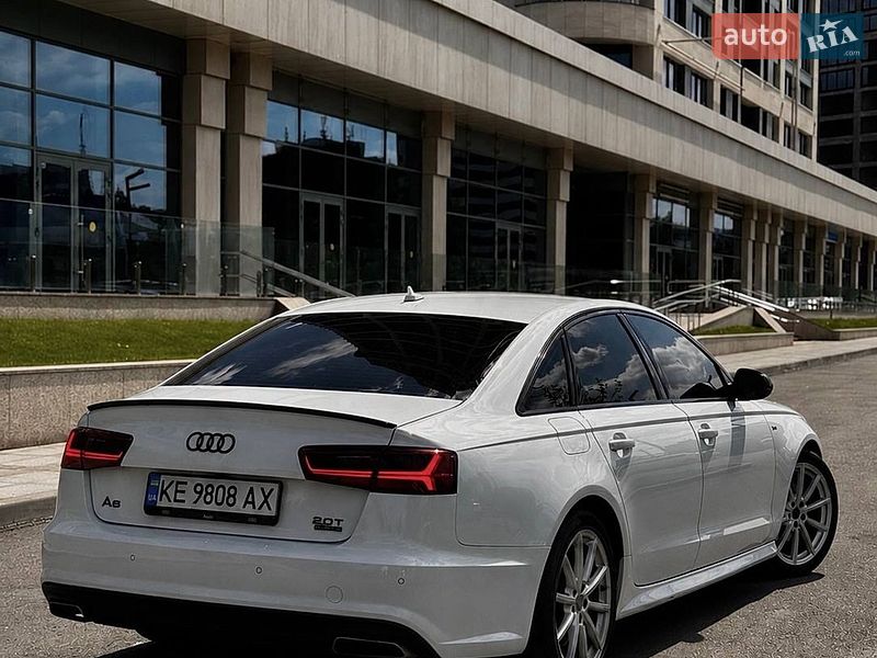 Седан Audi A6 2018 в Каменском