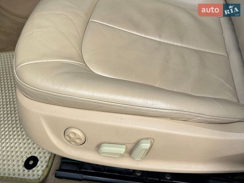 Седан Audi A6 2012 в Виннице