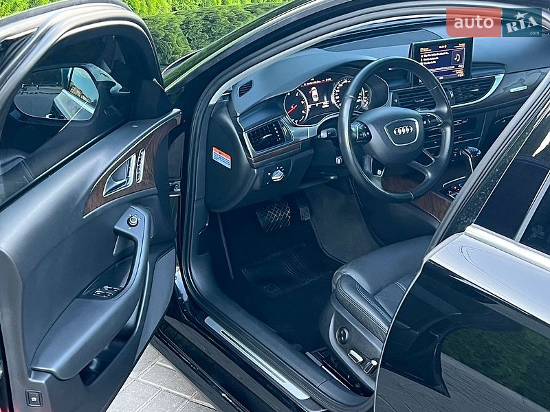 Седан Audi A6 2015 в Киеве