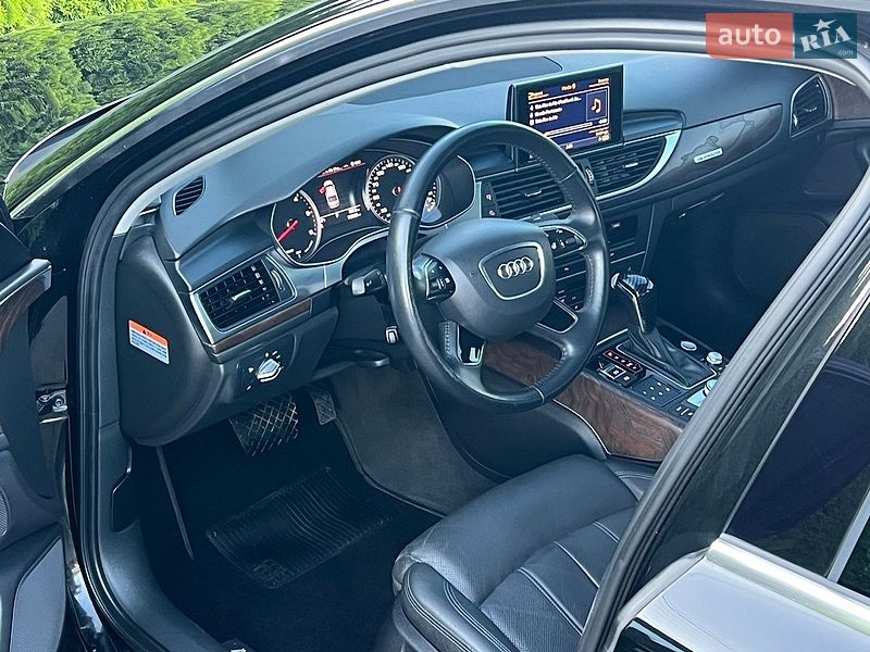 Седан Audi A6 2015 в Киеве