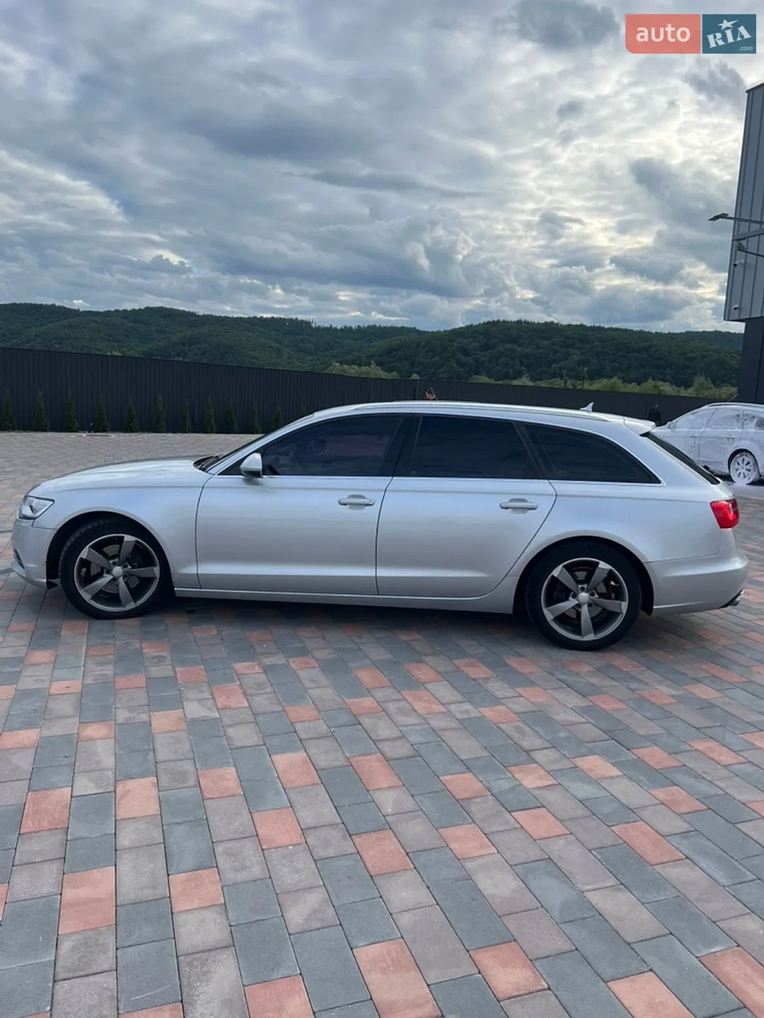 2011 Audi A6 - мініатюра 3