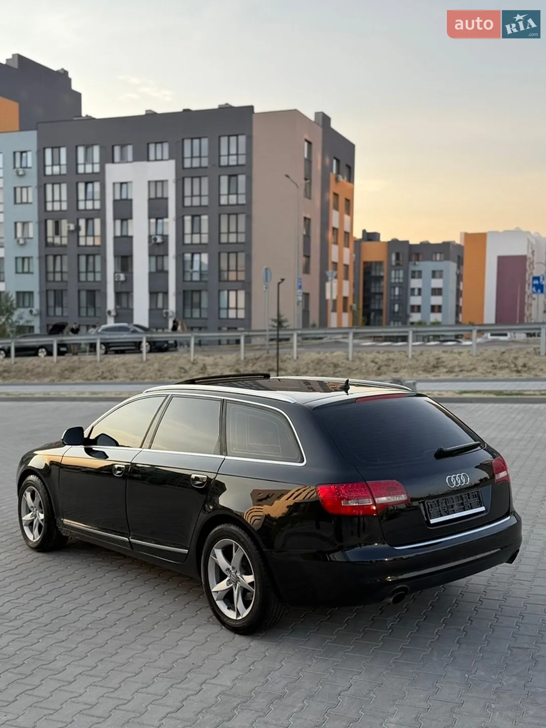 2010 Audi A6 - мініатюра 5