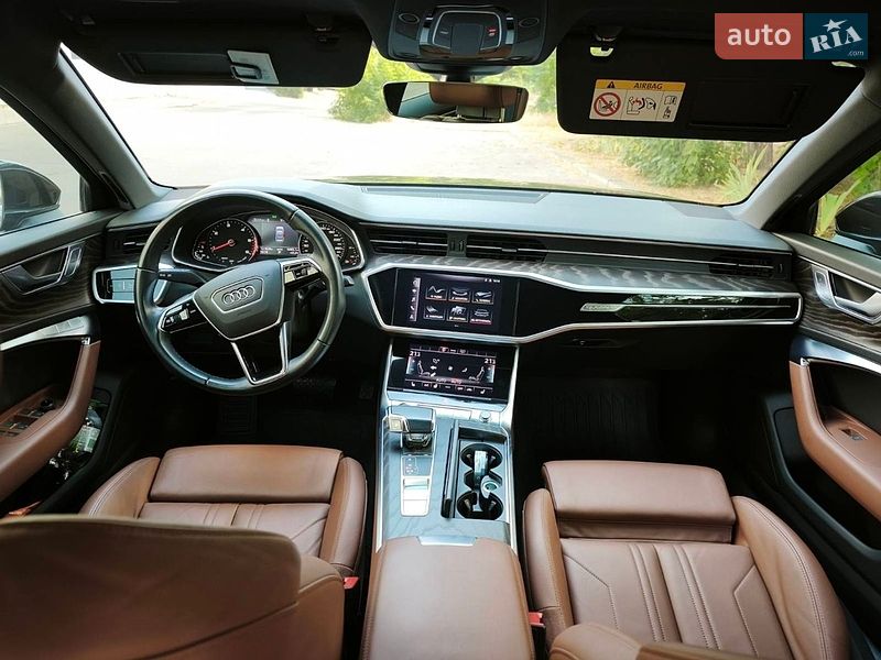 Седан Audi A6 2021 в Николаеве
