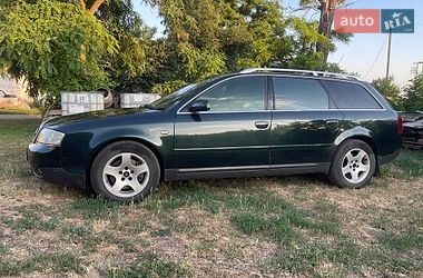 Универсал Audi A6 2001 в Царичанке