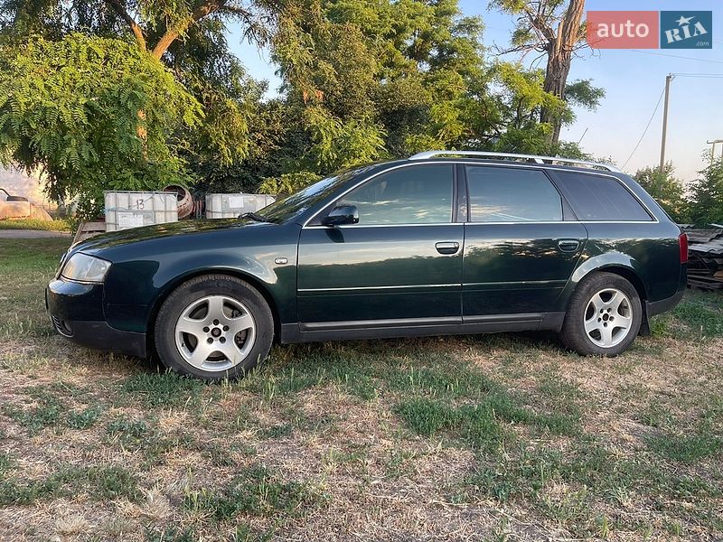 Универсал Audi A6 2001 в Царичанке