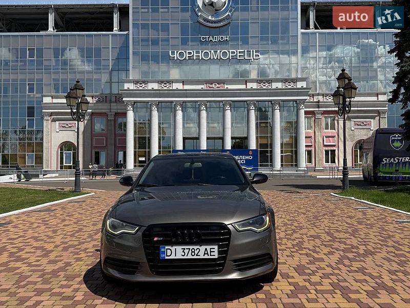 Седан Audi A6 2011 в Одессе