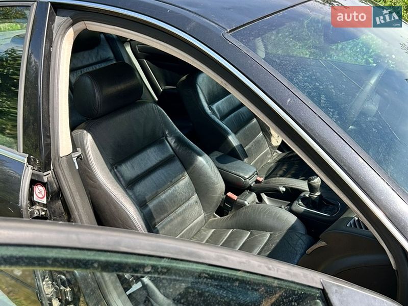 Седан Audi A6 2001 в Чигирине