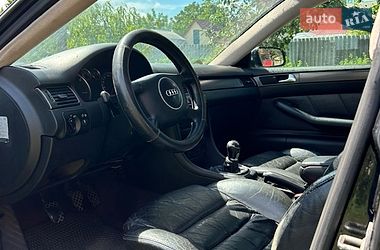 Седан Audi A6 2001 в Чигирине