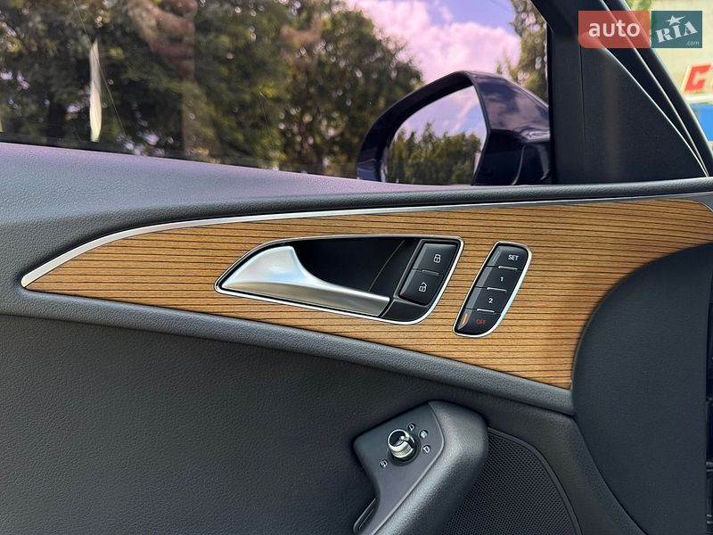 Седан Audi A6 2015 в Одессе