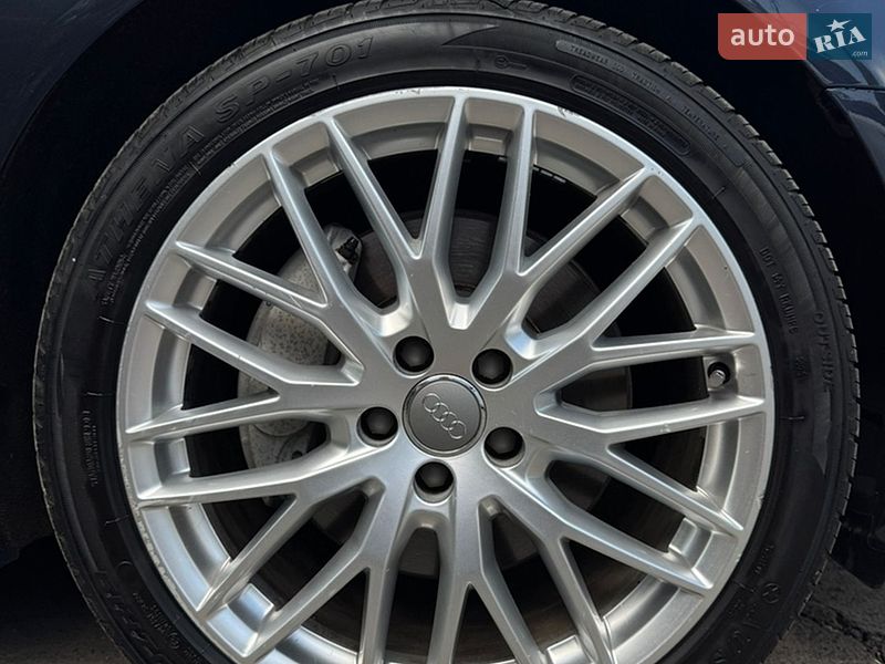 Седан Audi A6 2015 в Одессе