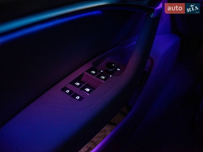 Седан Audi A6 2020 в Одессе