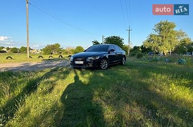 Седан Audi A6 2012 в Лубнах