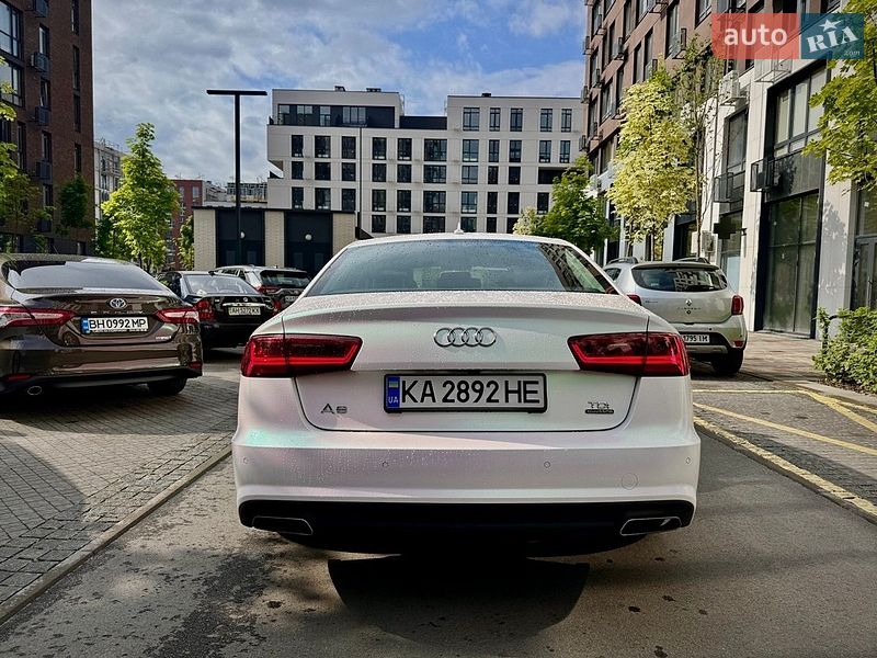 Седан Audi A6 2017 в Киеве