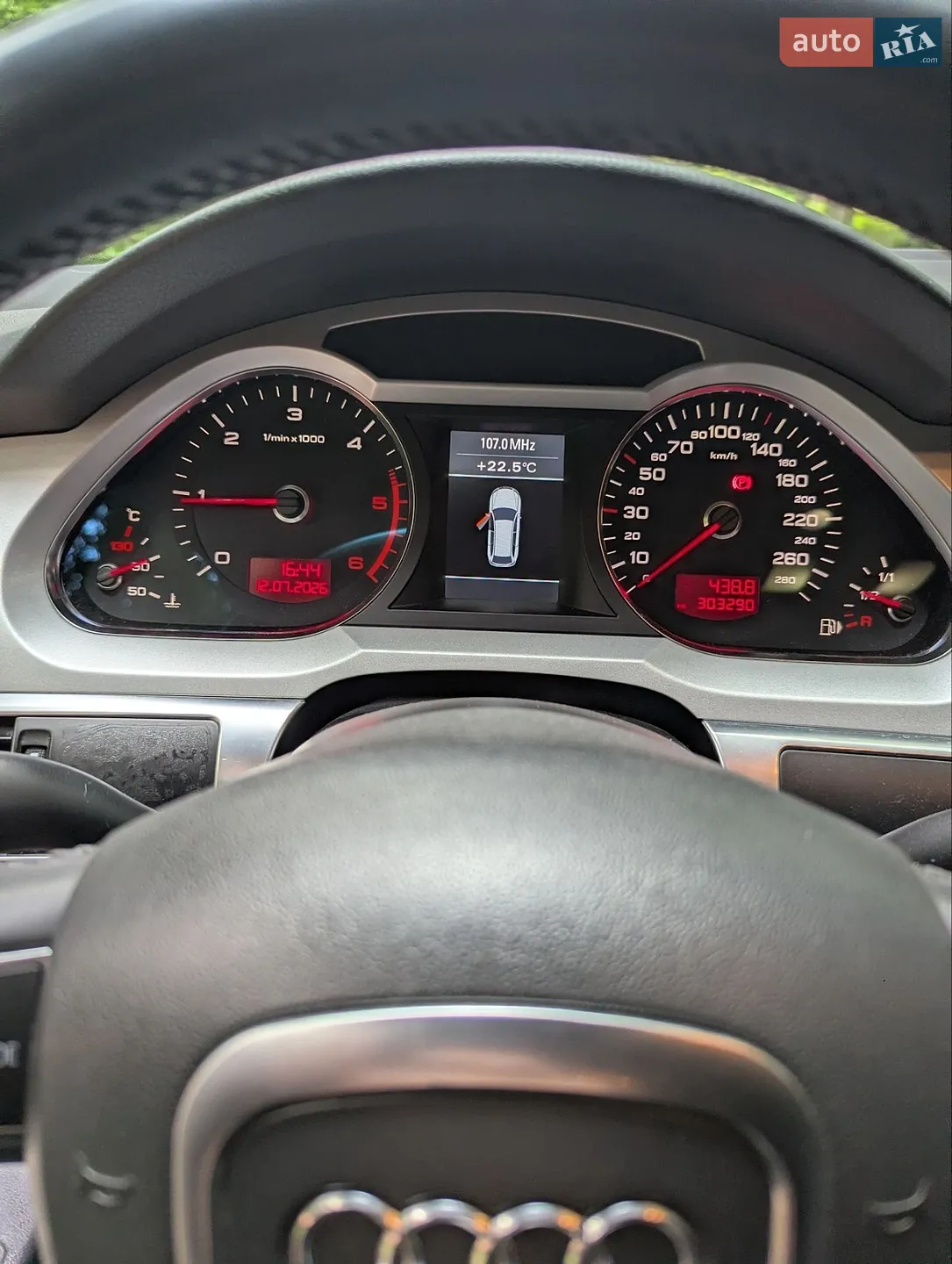 2010 Audi A6 - мініатюра 8