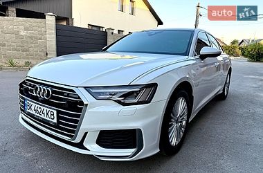 Седан Audi A6 2020 в Рівному