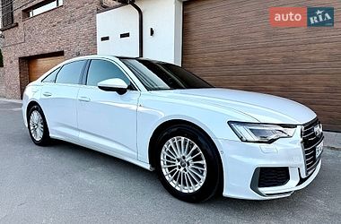 Седан Audi A6 2020 в Ровно