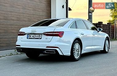 Седан Audi A6 2020 в Ровно