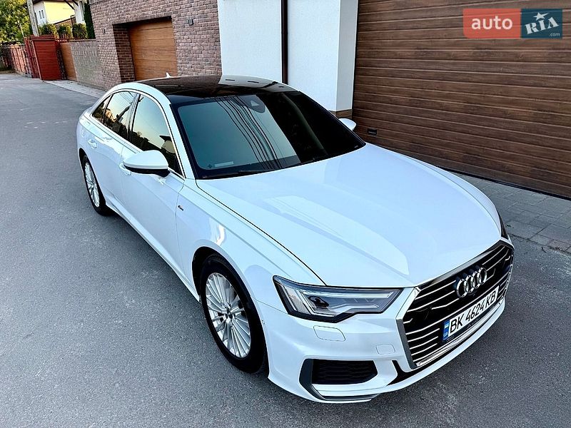 Седан Audi A6 2020 в Ровно
