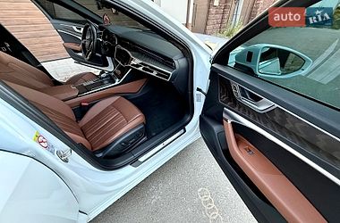 Седан Audi A6 2020 в Рівному