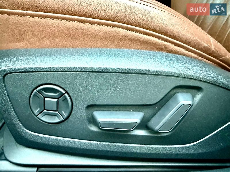 Седан Audi A6 2020 в Рівному