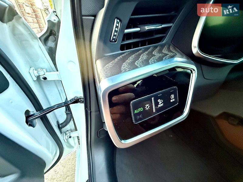Седан Audi A6 2020 в Рівному