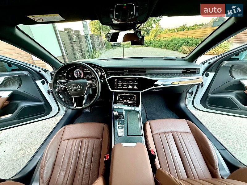 Седан Audi A6 2020 в Рівному