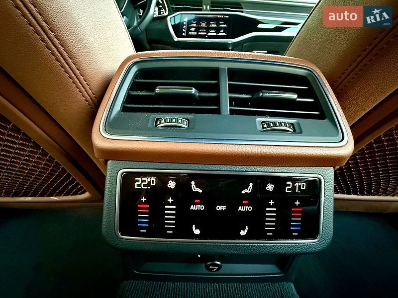 Седан Audi A6 2020 в Ровно