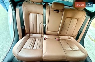 Седан Audi A6 2020 в Рівному