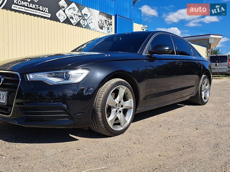 Седан Audi A6 2012 в Дніпрі