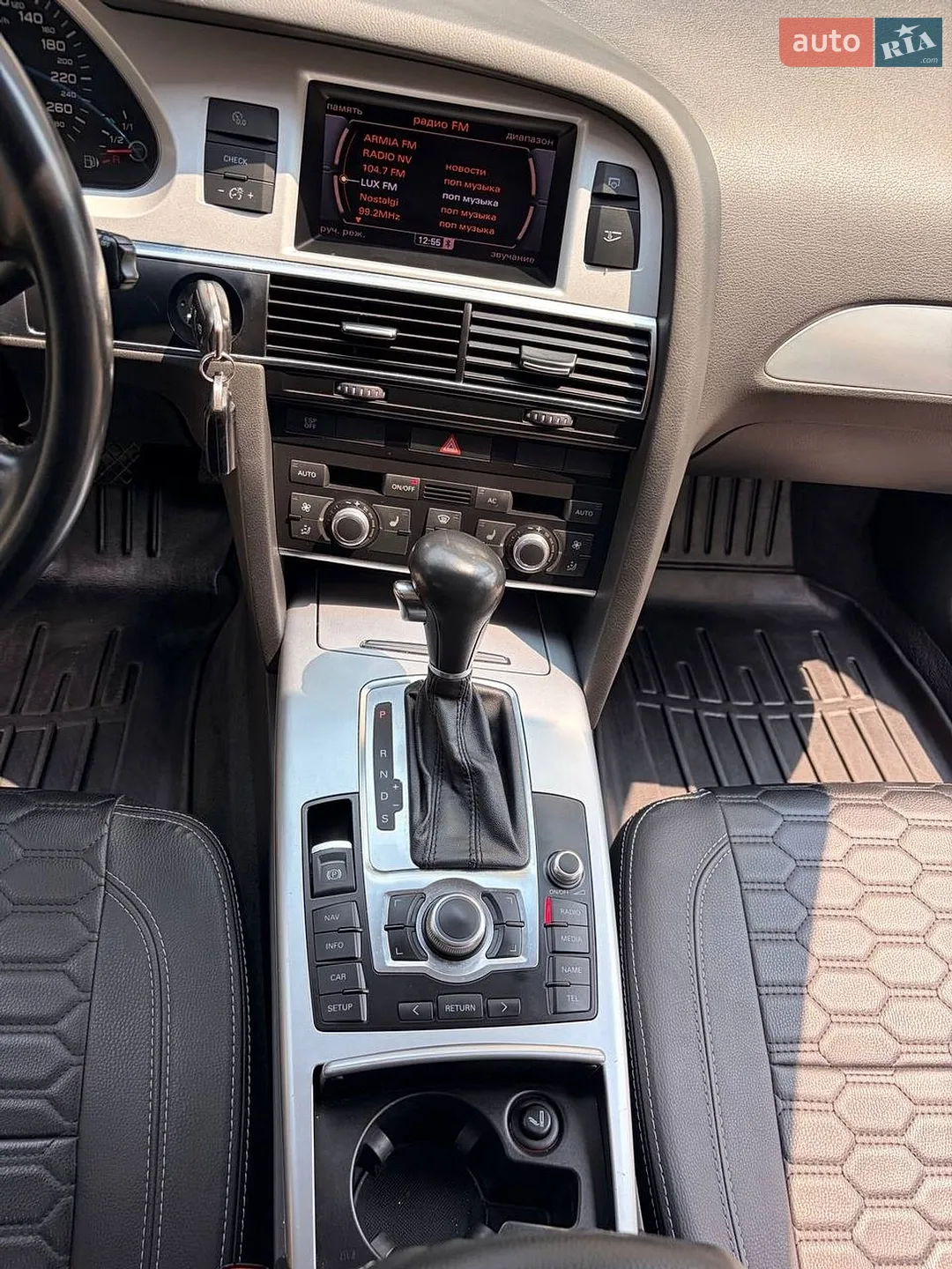 2010 Audi A6 - мініатюра 21