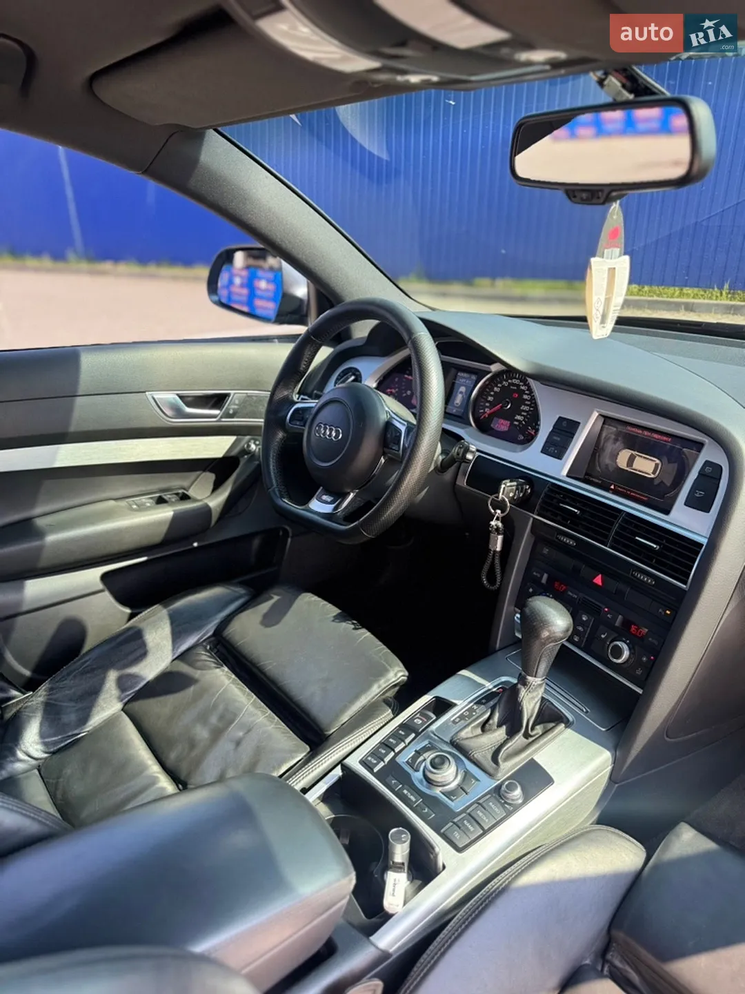 2011 Audi A6 - мініатюра 26