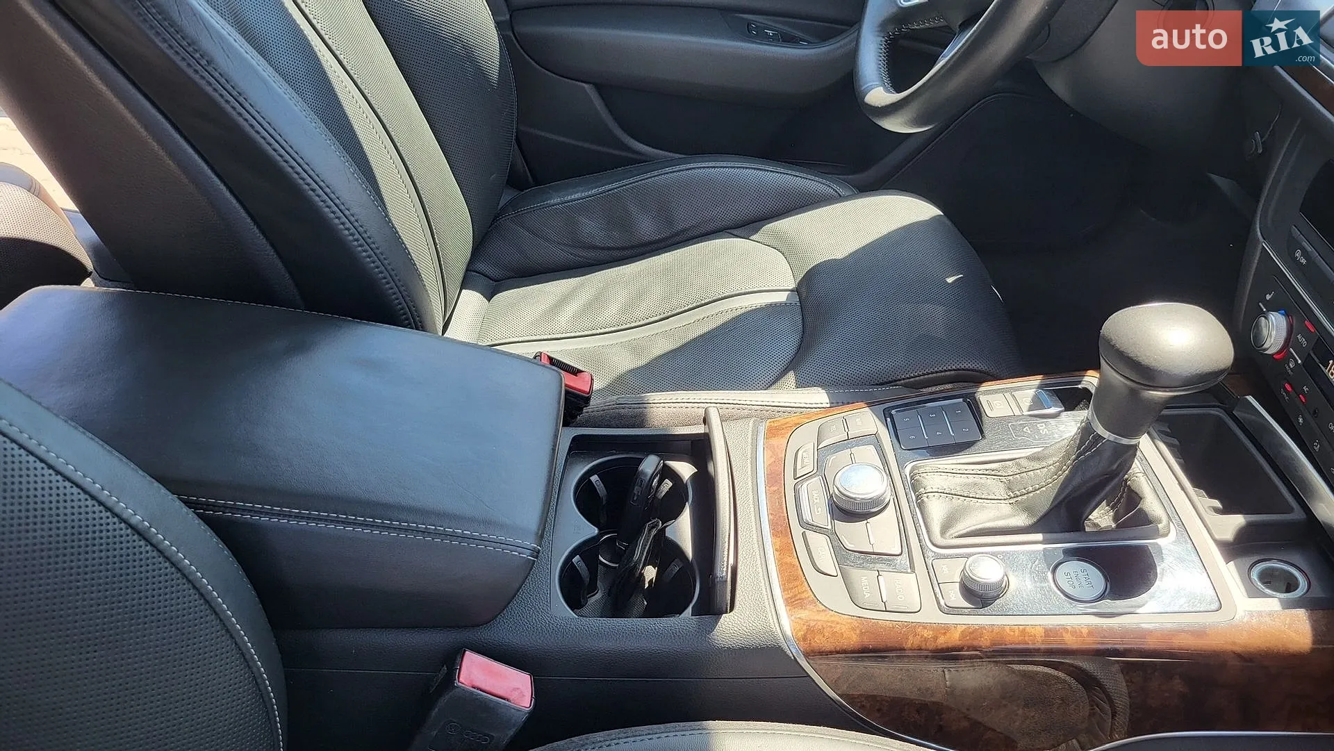 2011 Audi A6 - мініатюра 30