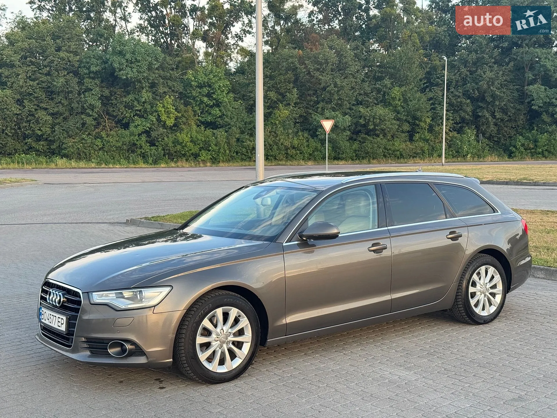 2012 Audi A6 - мініатюра 11