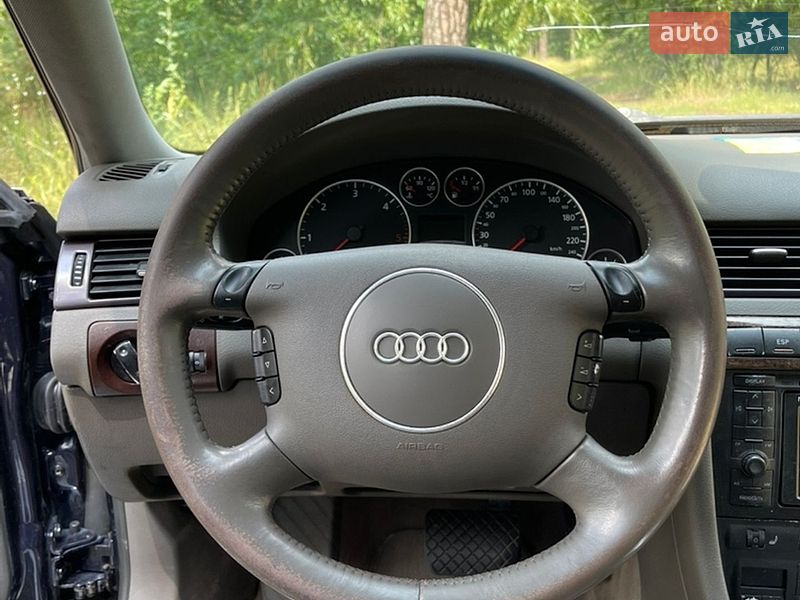 Седан Audi A6 2002 в Києві