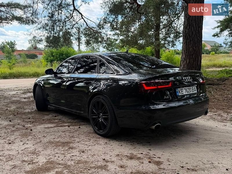 Седан Audi A6 2012 в Сумах