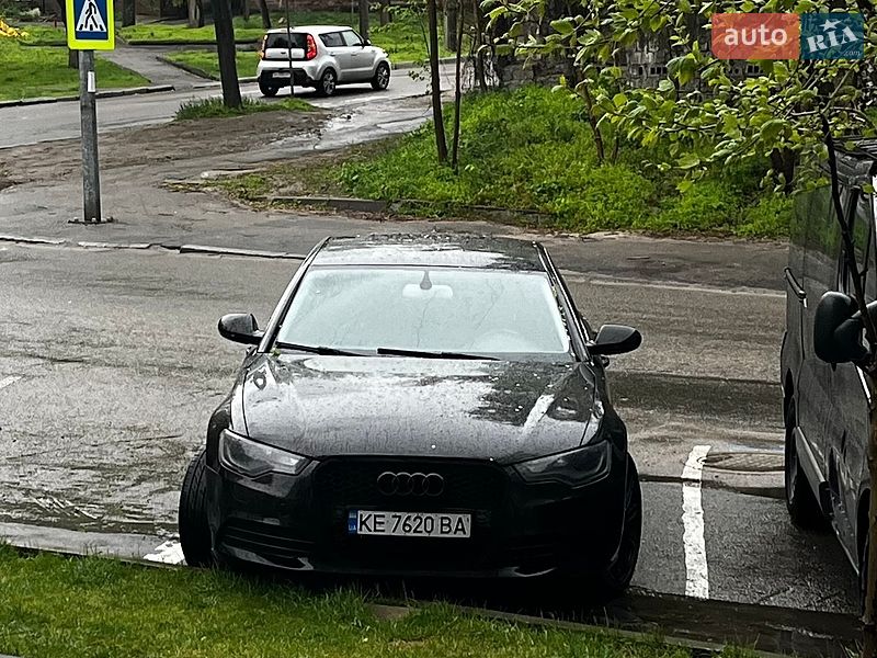 Седан Audi A6 2012 в Сумах