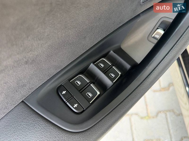 Седан Audi A6 2015 в Одессе