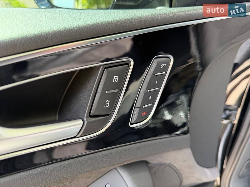 Седан Audi A6 2015 в Одессе