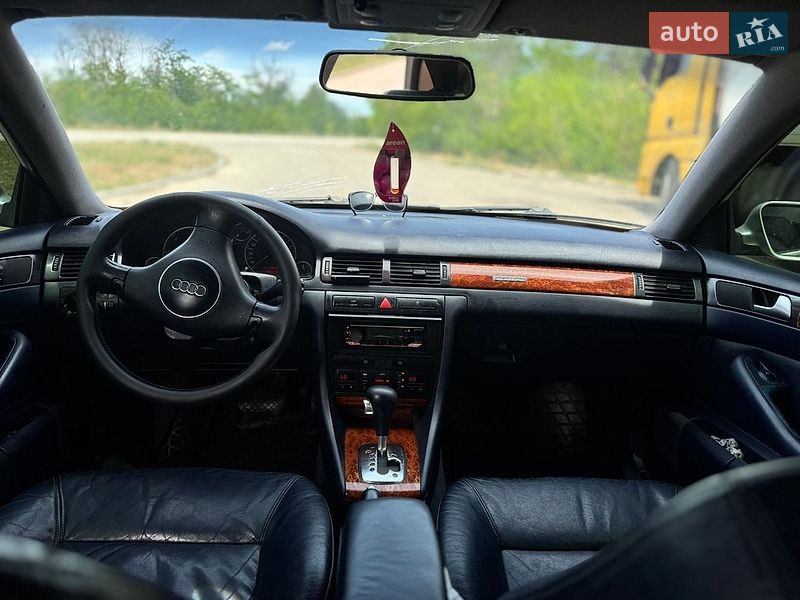 Седан Audi A6 2002 в Запорожье