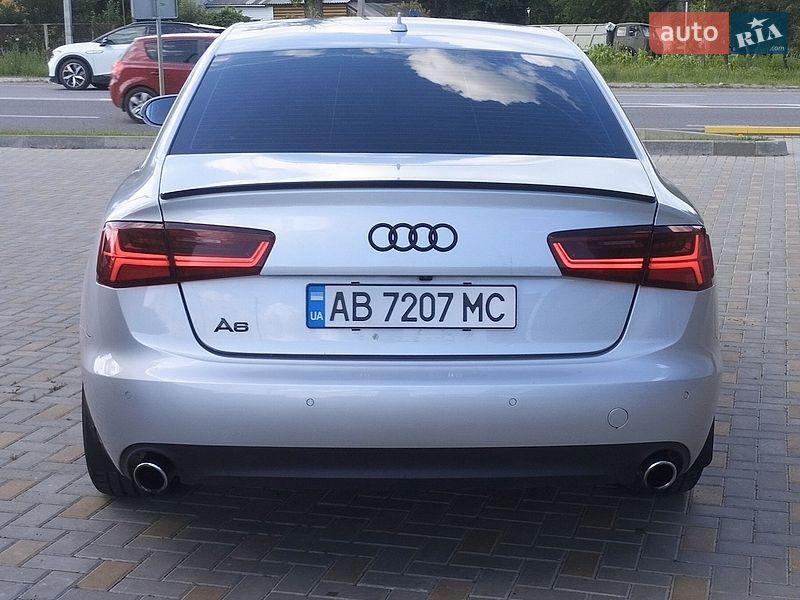 Седан Audi A6 2012 в Гайсине
